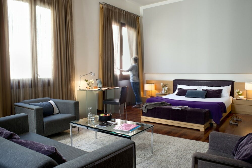 Фото Mercer House Bòria Bcn