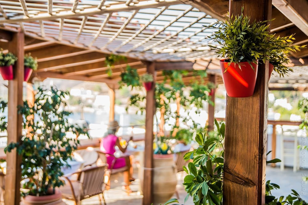 Фото Grikos Hotel