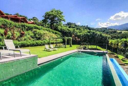 Гостиница Hotel Mango Valley в Алахуэла