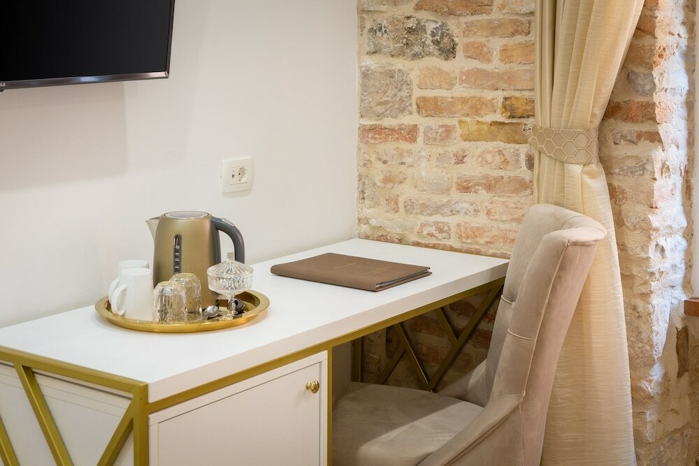 Фото Le Premier Rooms