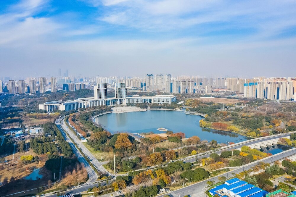 Фото Hualuxe Wuxi Taihu, an Ihg Hotel