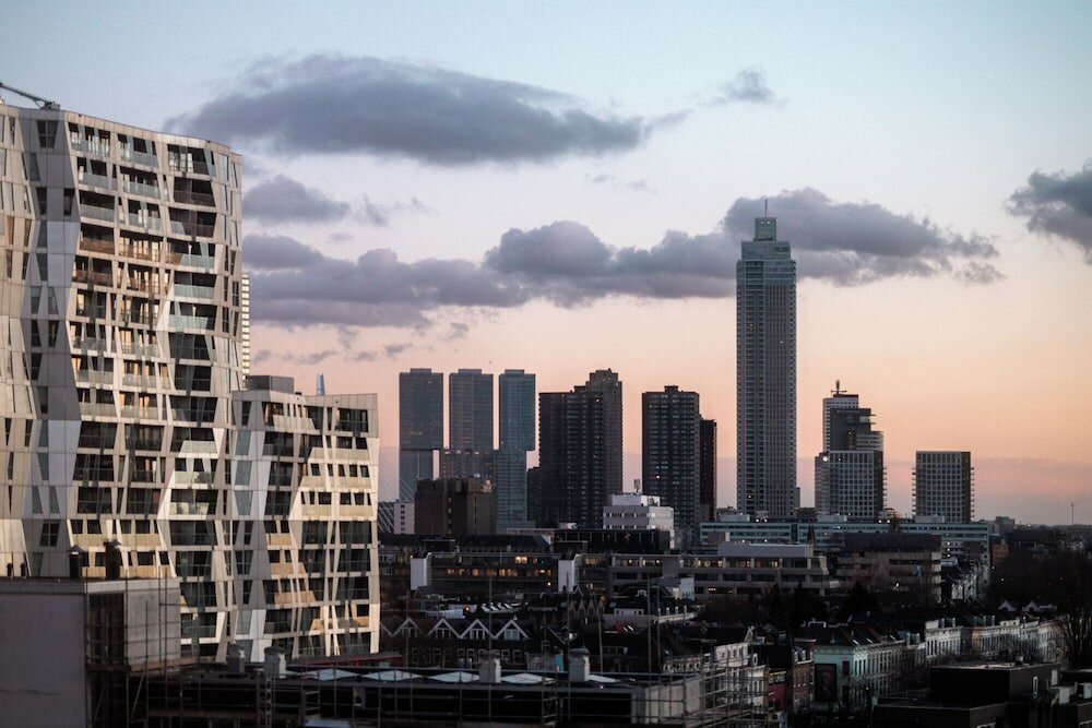 Фото Premier Suites Plus Rotterdam