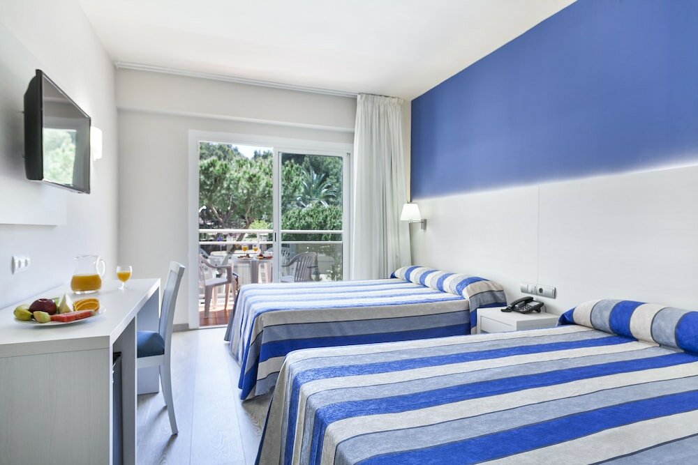 Фото Best Oasis Park Hotel