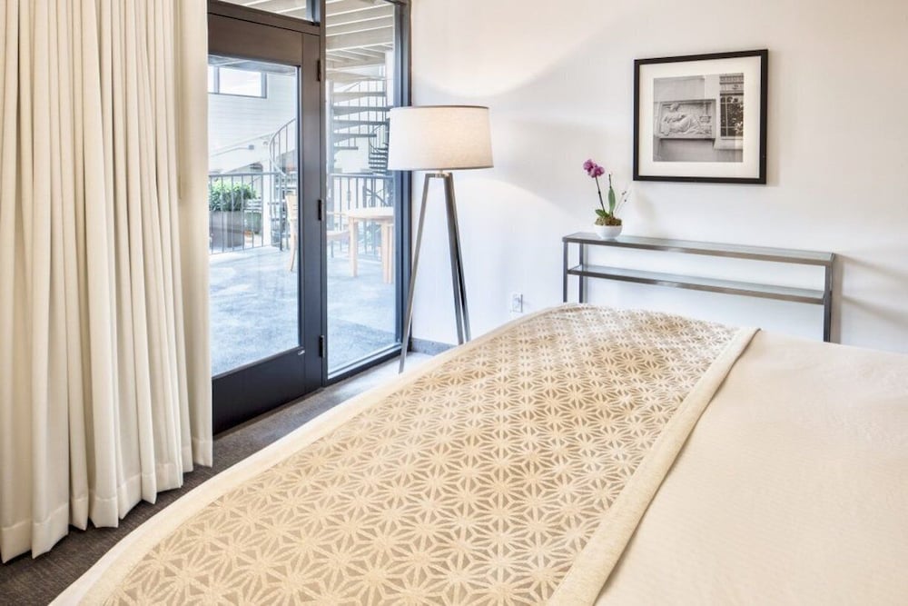 Фото Weber's Hotel & Restaurant