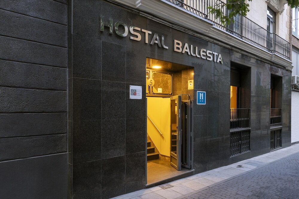 Фото Hostal Ballesta