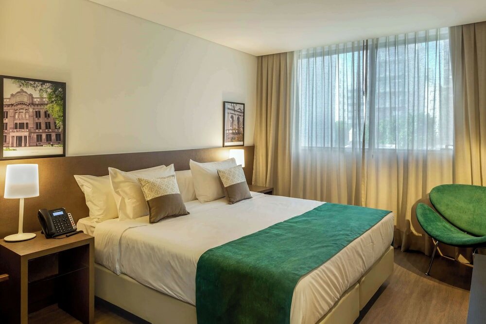 Фото Dazzler by Wyndham La Plata