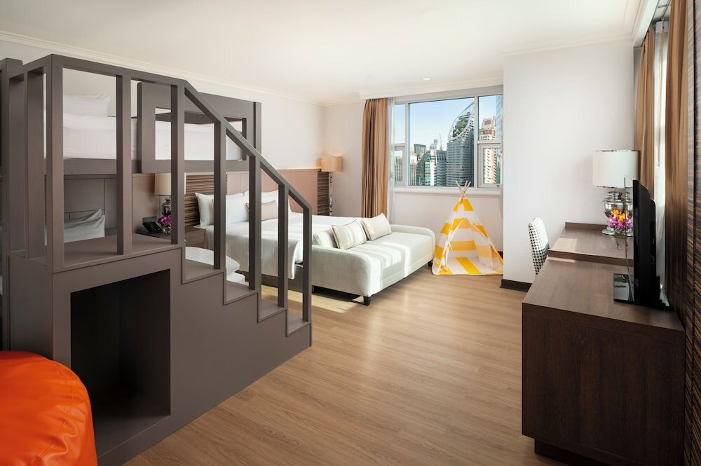 Фото The Berkeley Hotel Pratunam