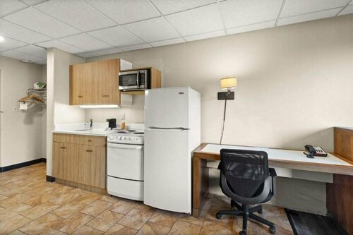 Гостиница Quality Inn & Suites Green Bay Area в Грин Бэй
