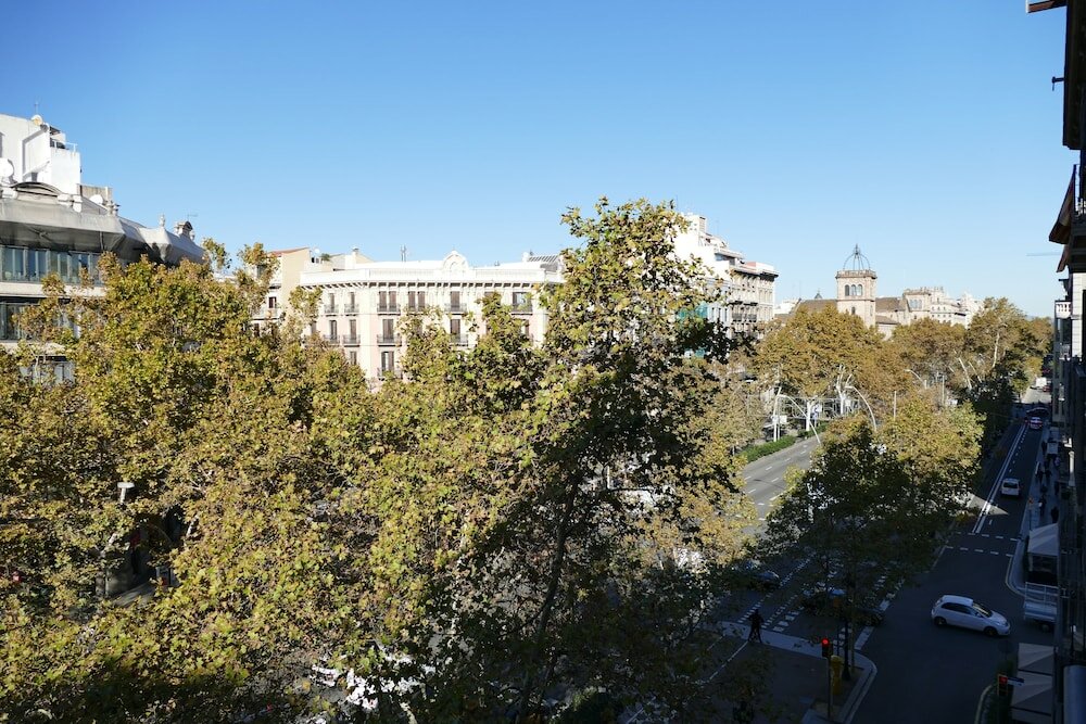 Фото Petit Palace Eixample