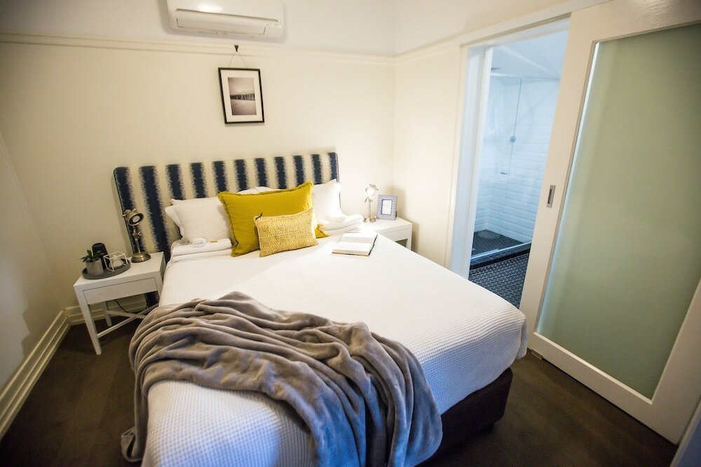 Фото Edward Lodge Bed & Breakfast