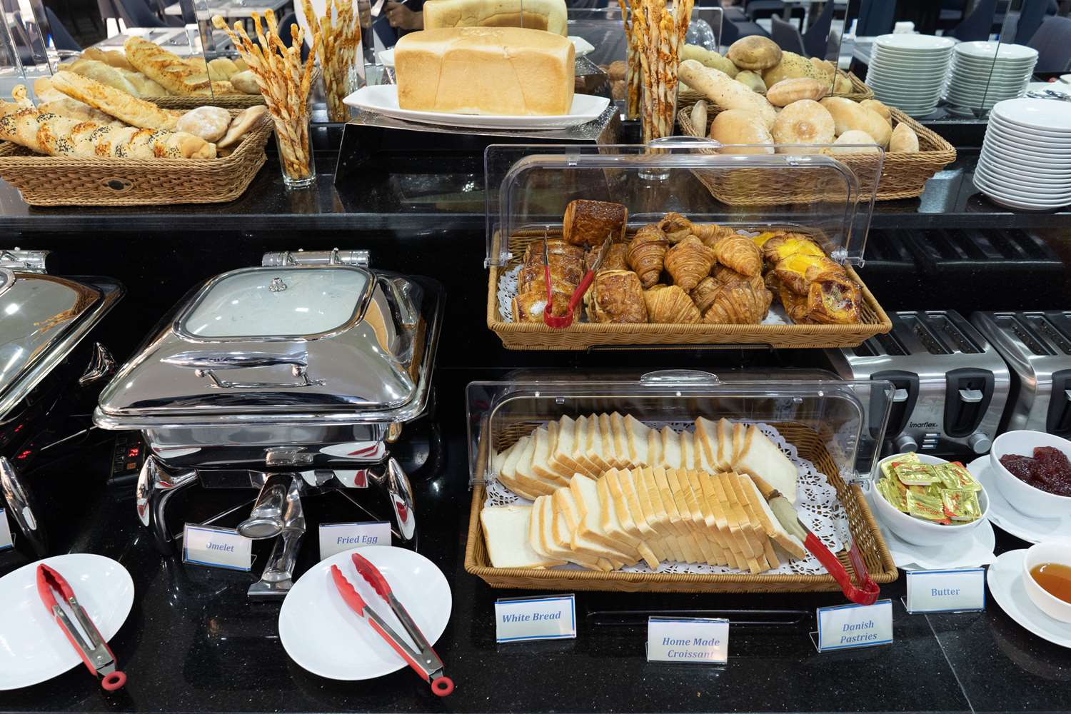 Фото SureStay Hotel by Best Western Vientiane