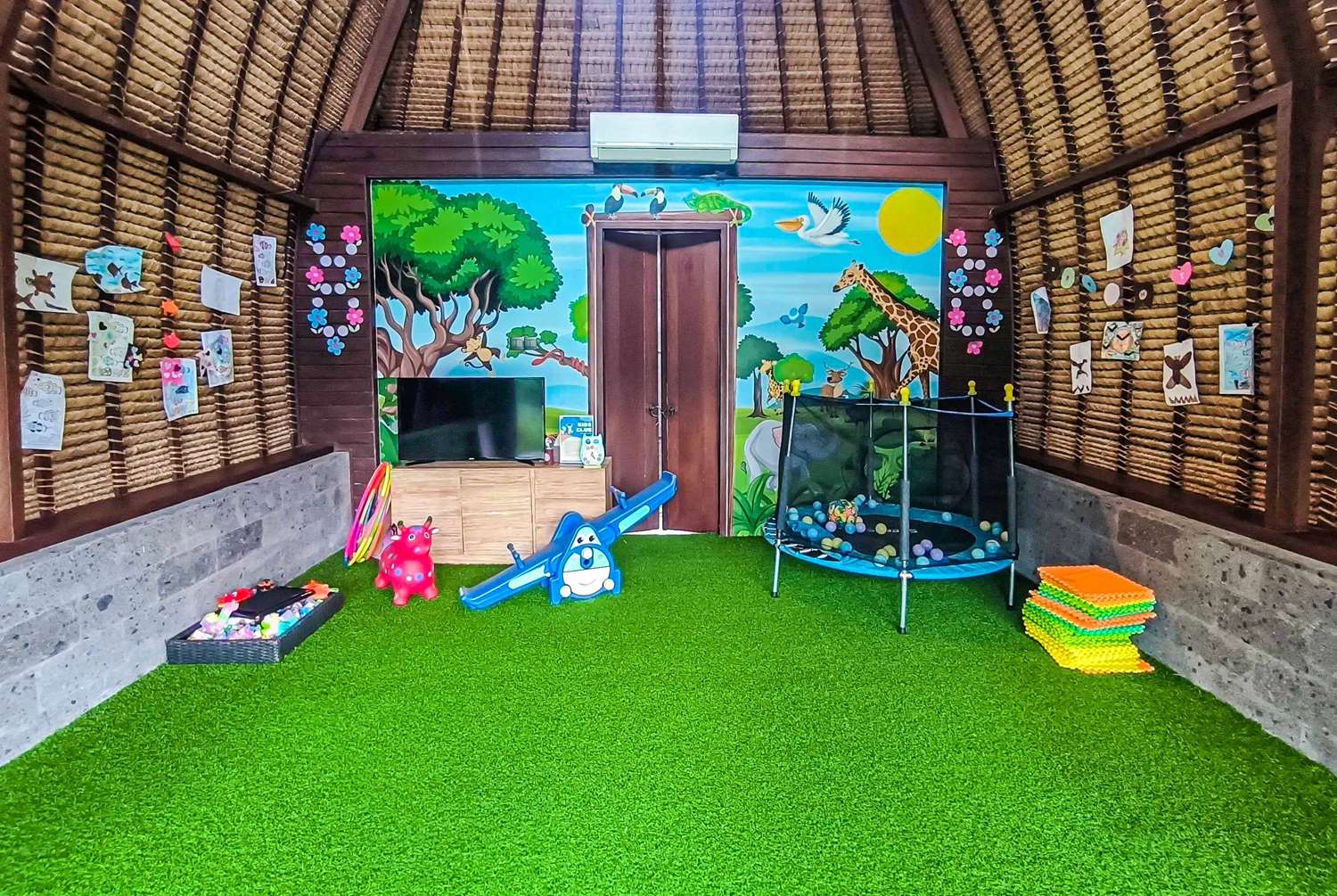 Фото Wyndham Tamansari Jivva Resort Bali