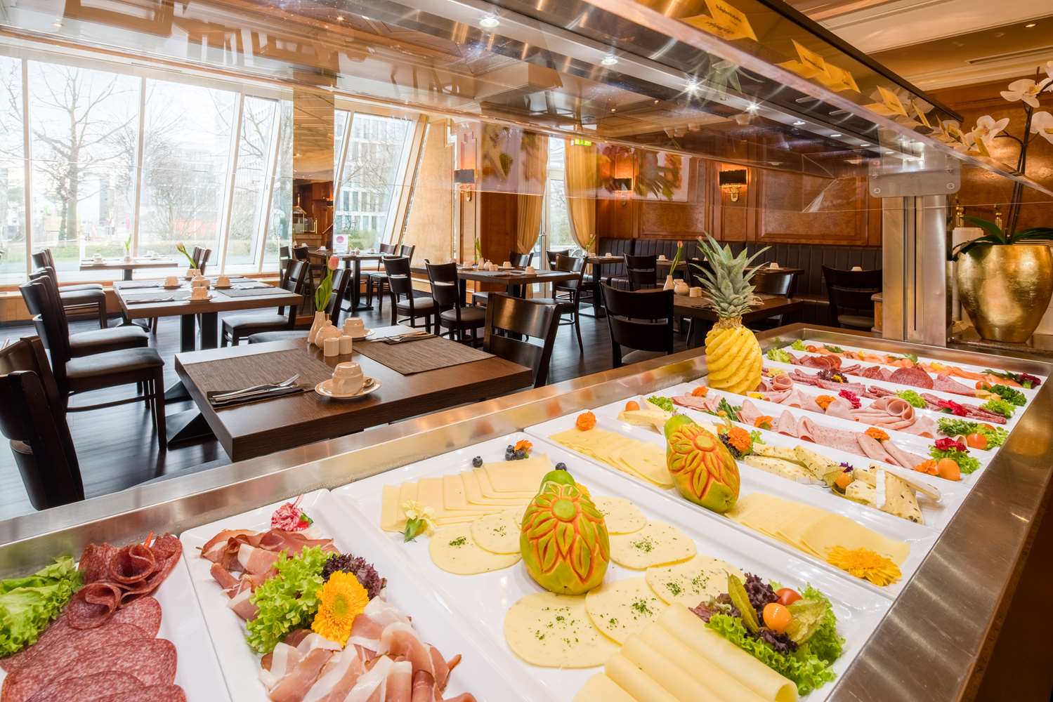 Фото Best Western Plus Plaza Hotel Darmstadt