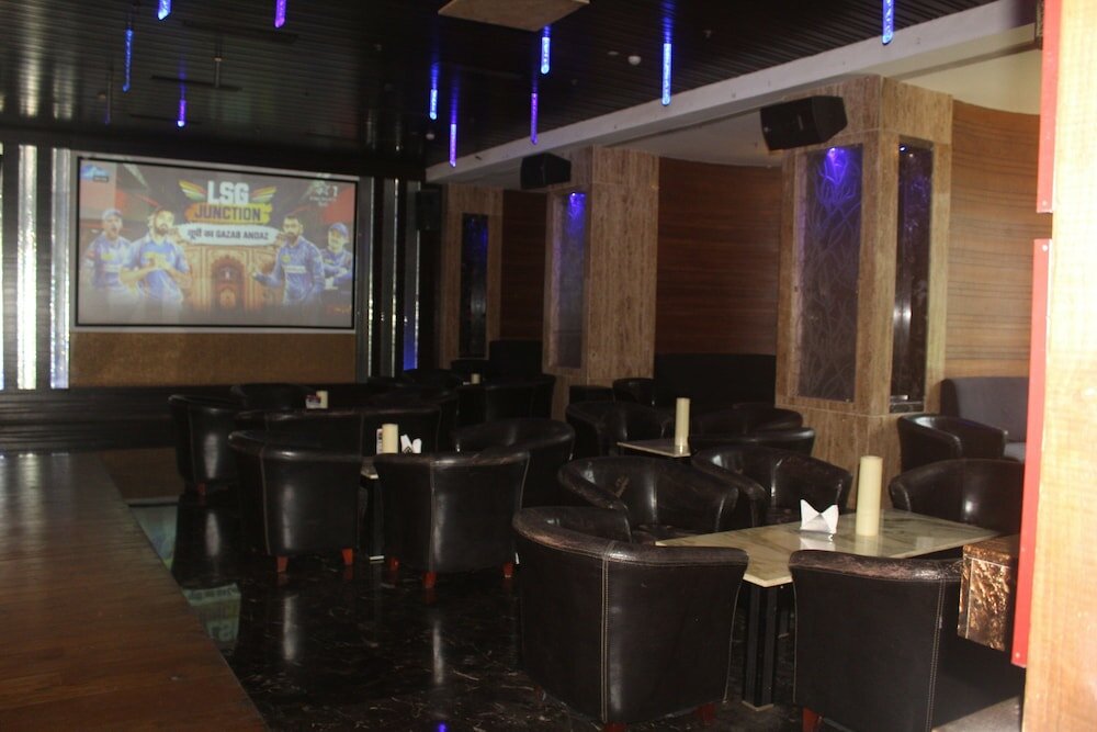 Фото Royal Orchid Central Kireeti Hampi