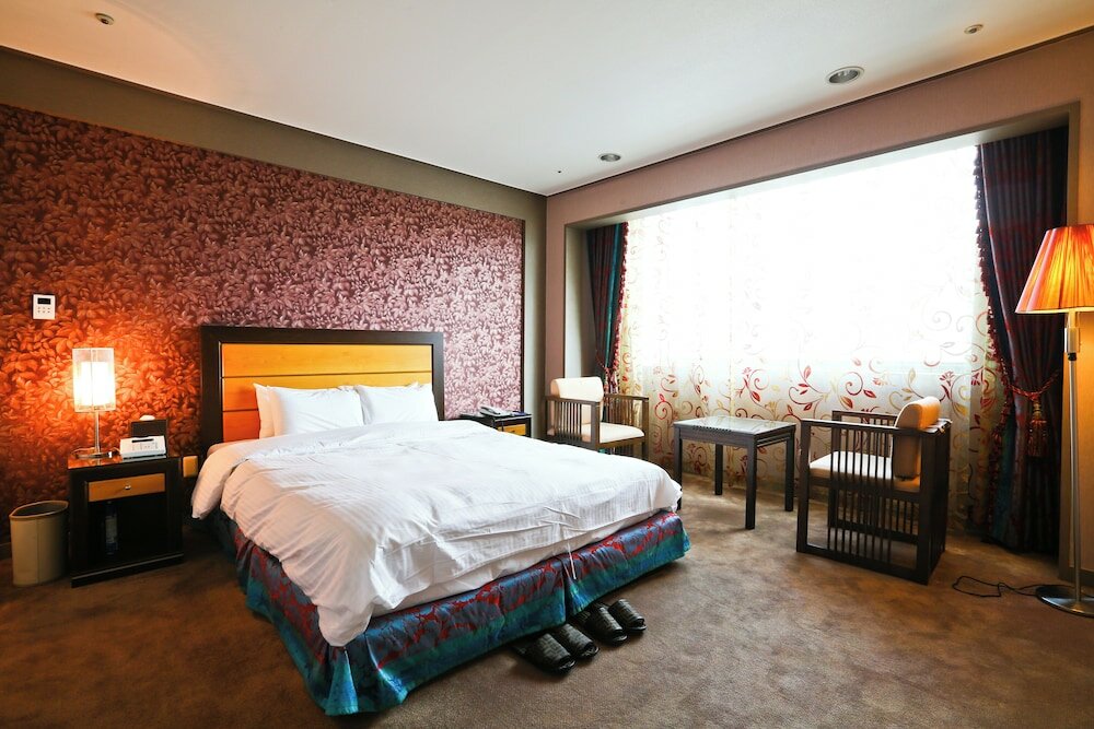 Фото Legend Hotel