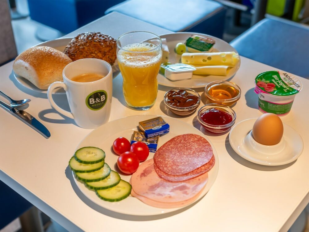 Фото отеля 3