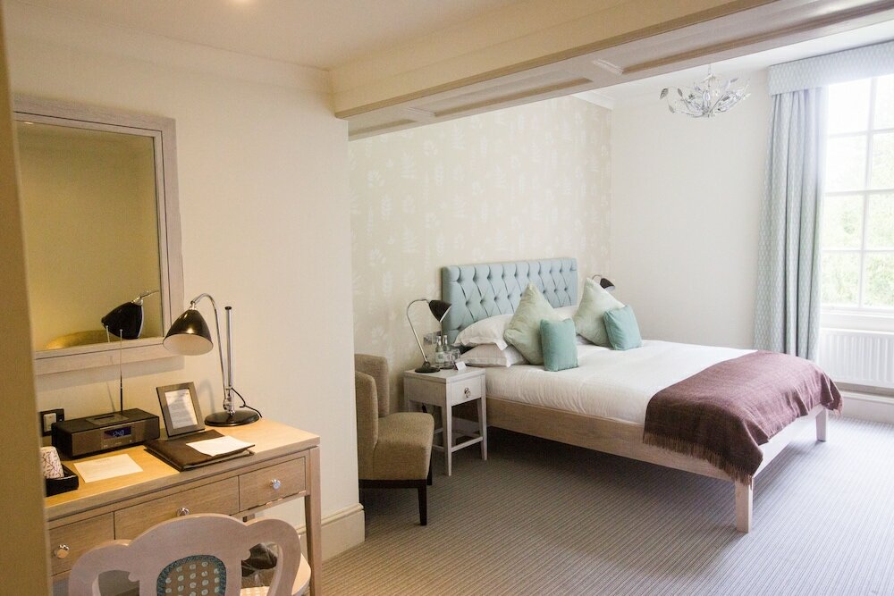 Фото Stoke Place Hotel