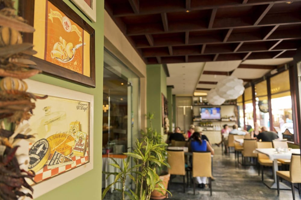 Фото Vassilia Hotel