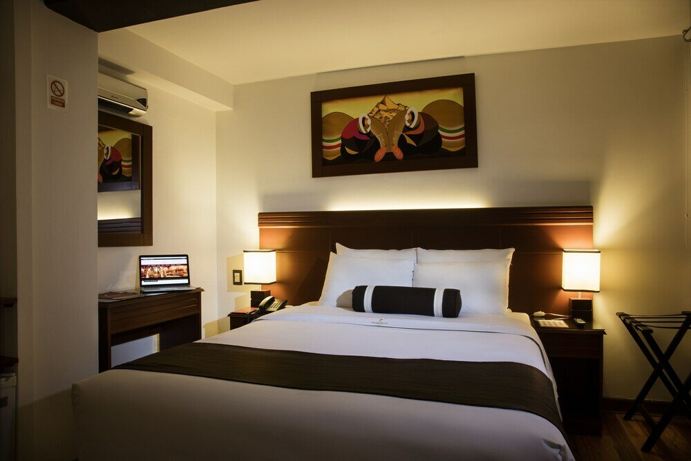 Фото Hotel Ferre Cusco