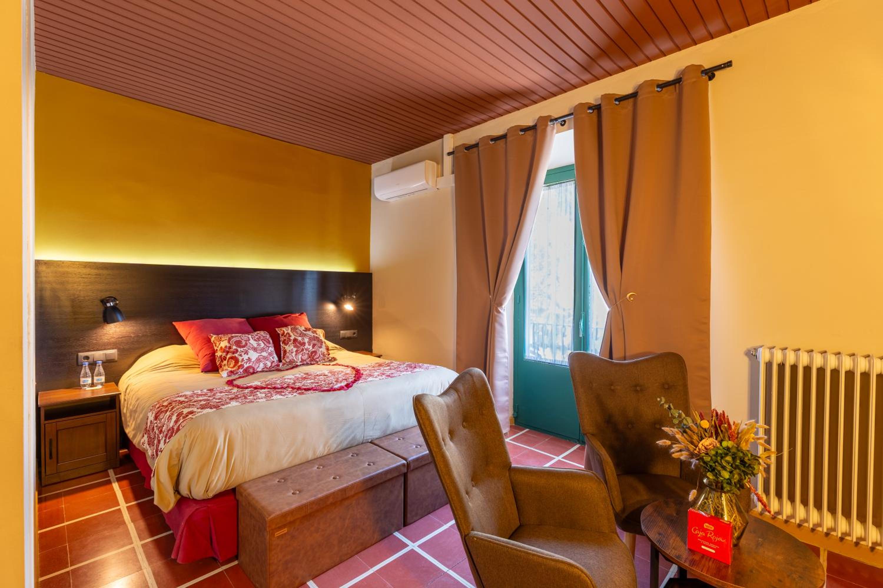 Фото Els Jardins de la Martana