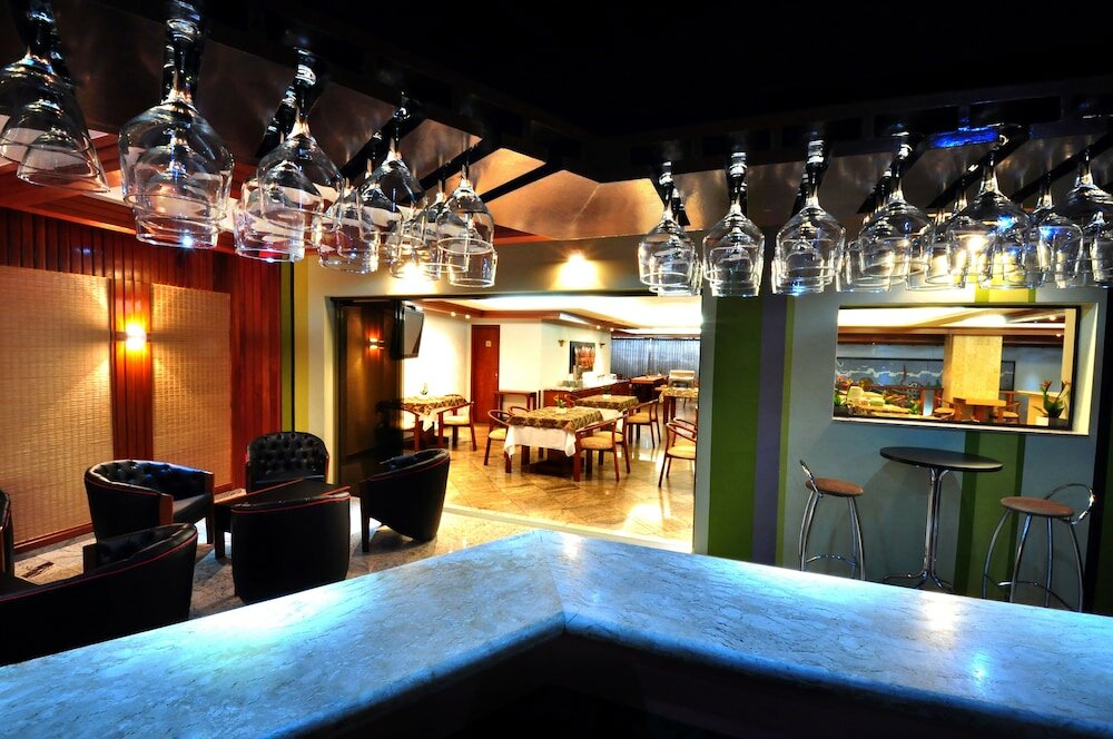 Фото Oft Tamandare Plaza Hotel