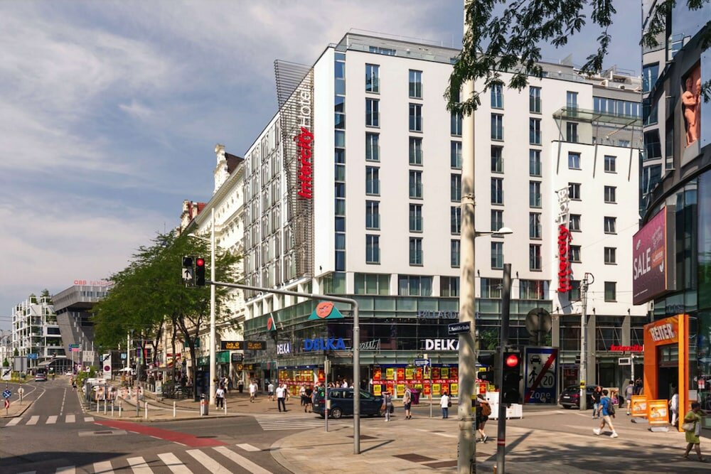 Фото IntercityHotel Wien