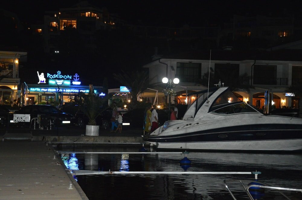 Фото Alexandra Hotel