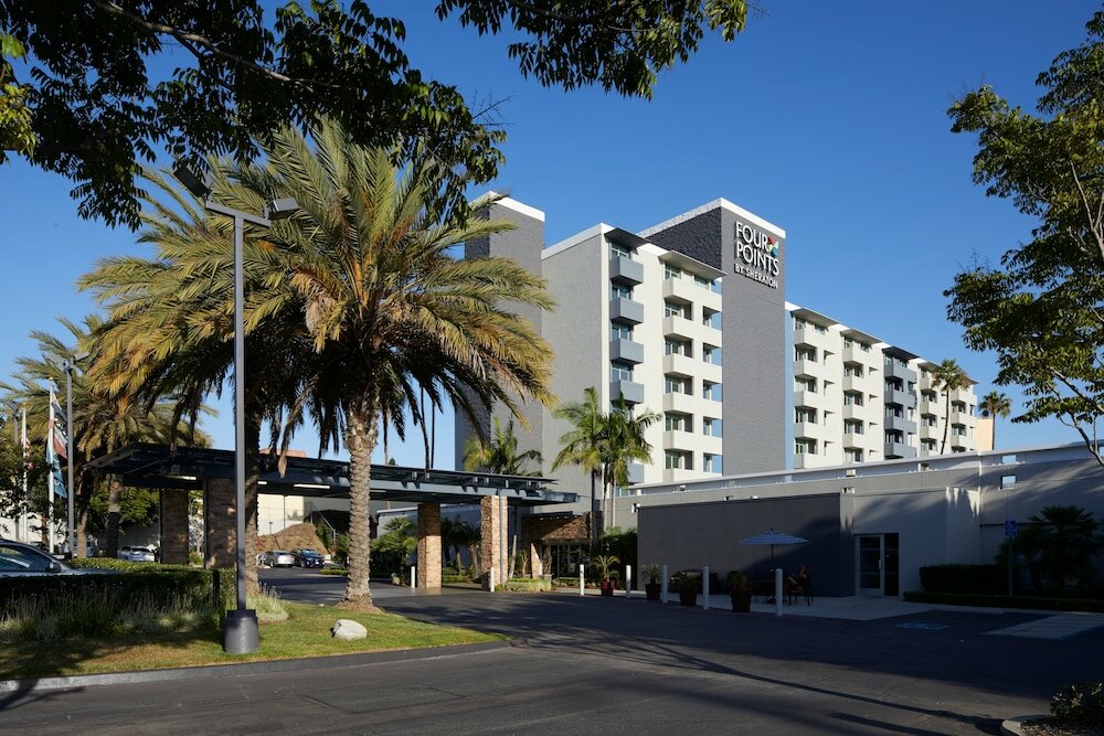 Фото Four Points by Sheraton Los Angeles Westside