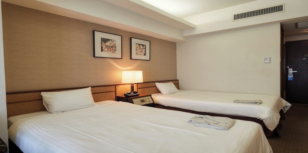 Фото Ryukyu Sun Royal Hotel