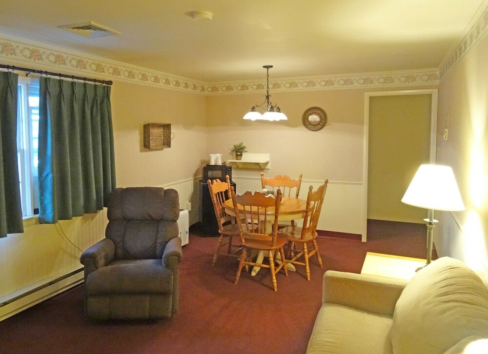 Фото Amish Country Motel