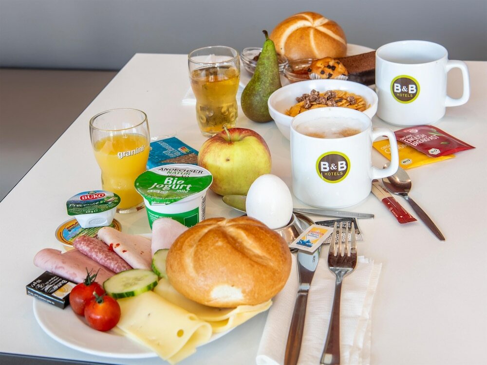 Фото B&b Hotel München City-West
