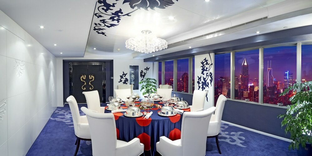 Фото Jin Jiang Tower