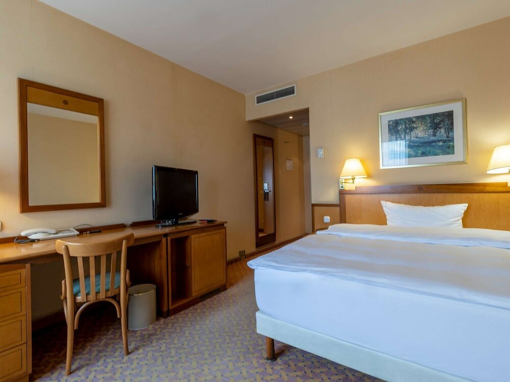 Фото Pentahotel Gera