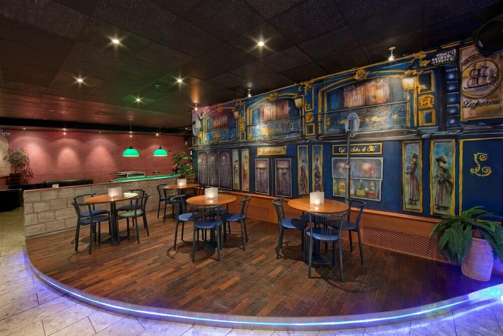 Фото отеля 4