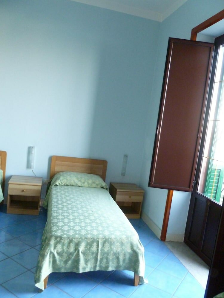 Фото Ancelle Sorrento