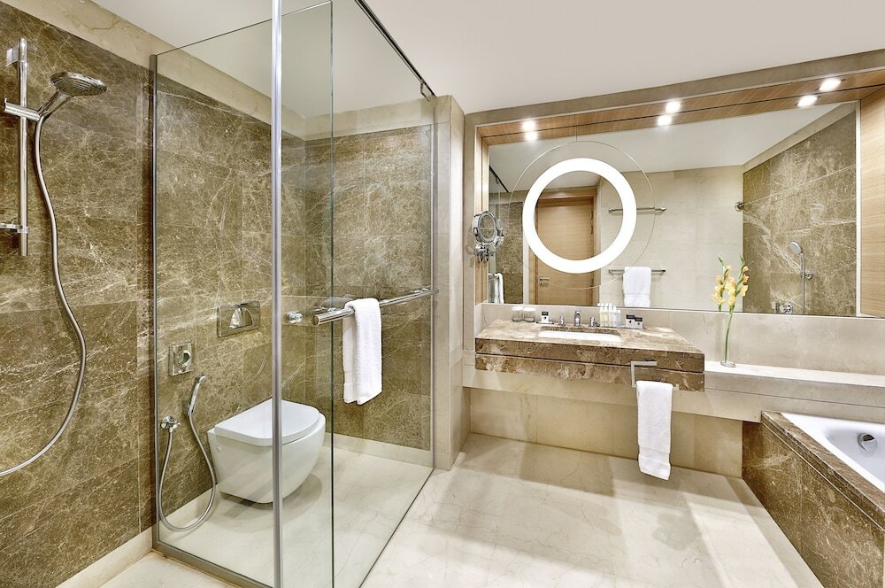 Фото DoubleTree by Hilton Riyadh - Al Muroj Business Gate