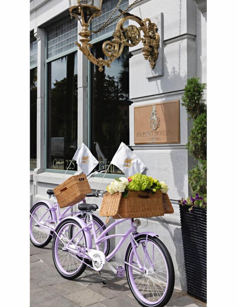 Фото Market Pavilion Hotel