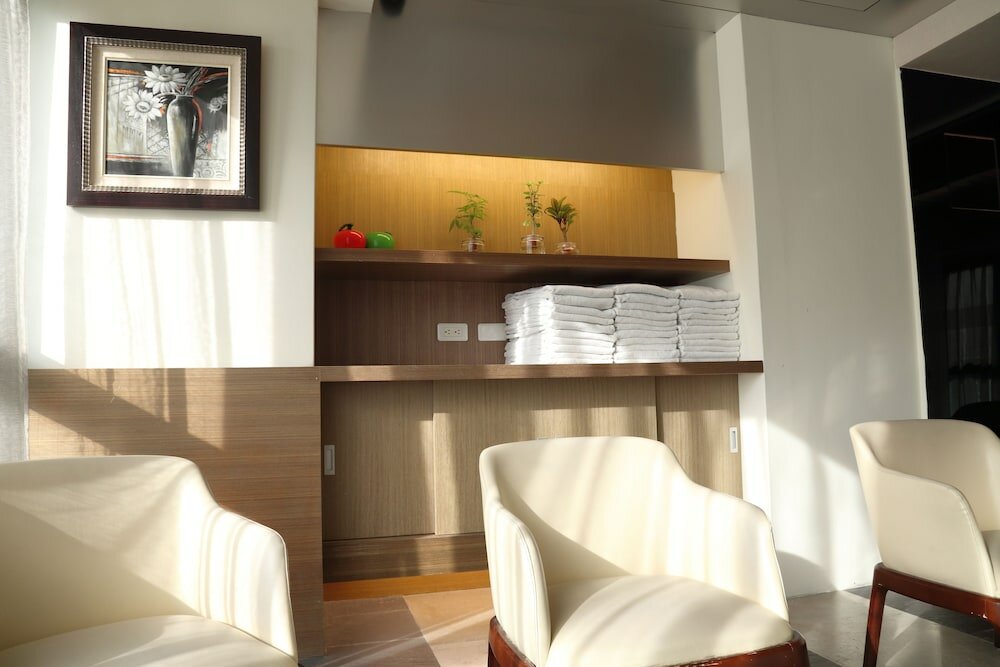 Фото In One City Inn