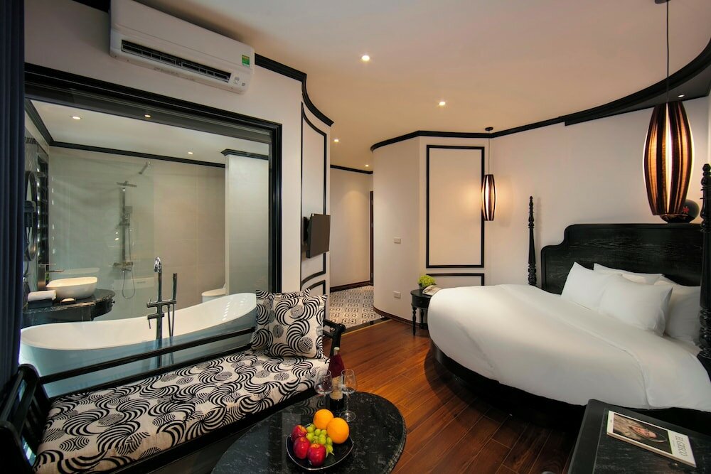 Фото Hanoi Le Chateau Hotel & SPA