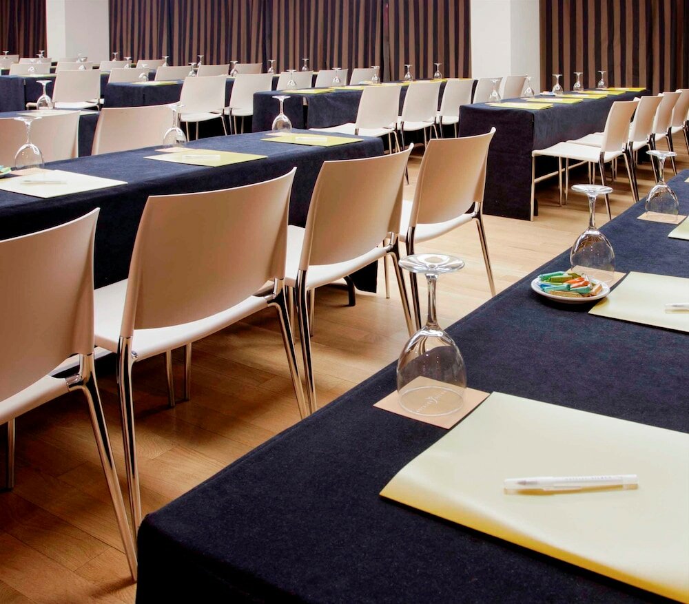 Фото Hotel Silken Ramblas