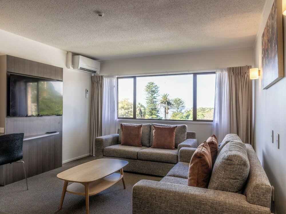 Фото Auckland Rose Park Hotel