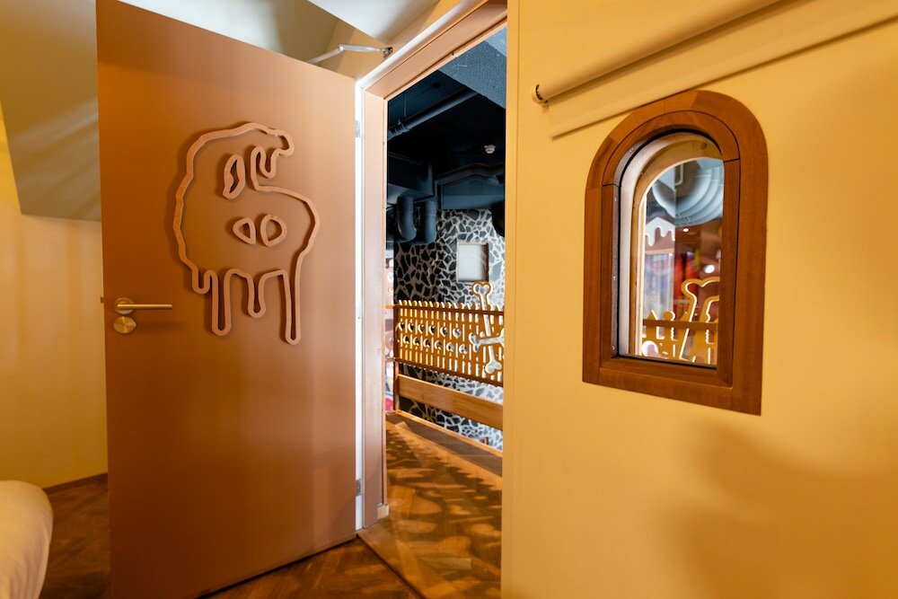 Фото Hotel Not Hotel Rotterdam