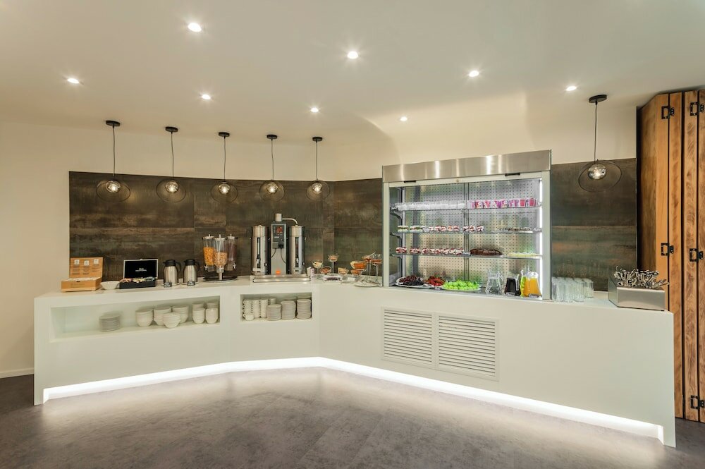 Фото Tufenkian Historic Yerevan Hotel