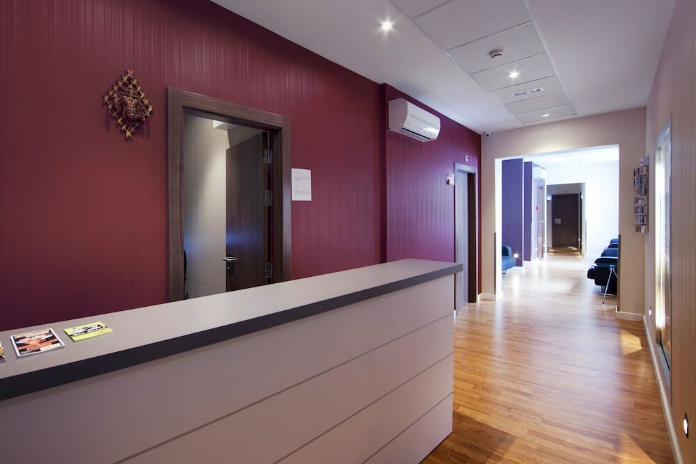 Фото Hostal Bcn Ramblas