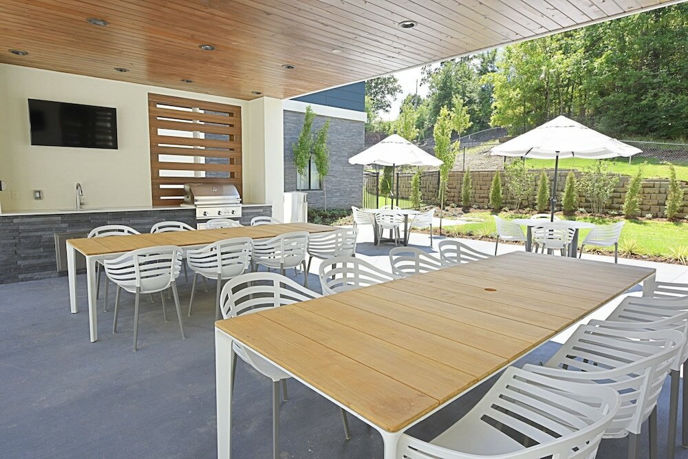 Фото Staybridge Suites Little Rock - Medical Center, an Ihg Hotel