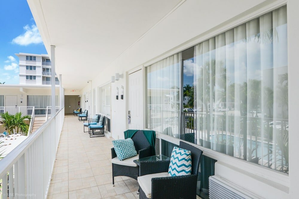 Фото Soleado Hotel