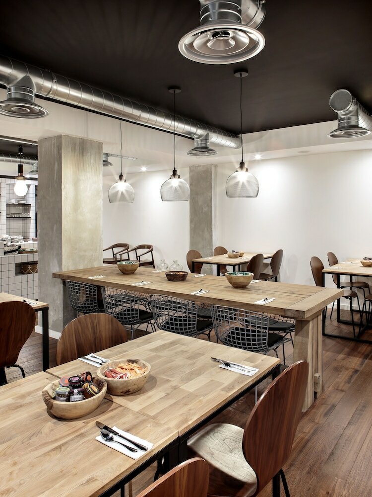 Фото New Hotel Le Voltaire