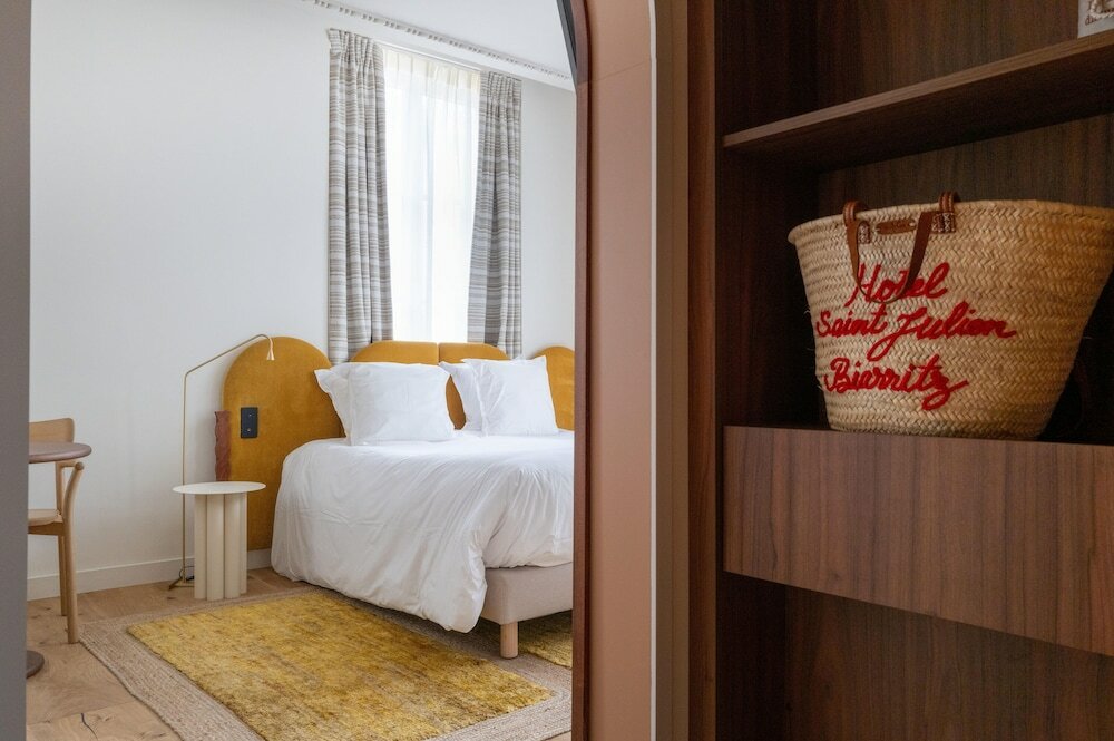 Фото Hotel Saint Julien