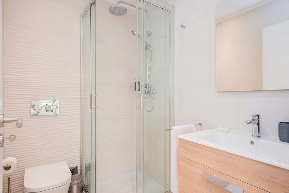 Фото 137 Lux Residence