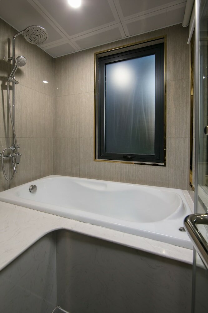 Фото Hanoi L'heritage Diamond Hotel & SPA